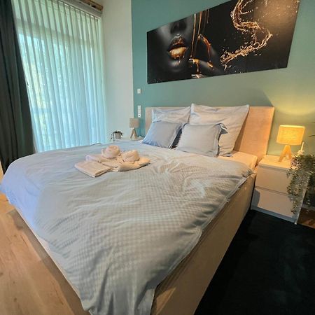 Whirlpool & Relax Suite Am Waldschloesschen Дрезден Екстериор снимка