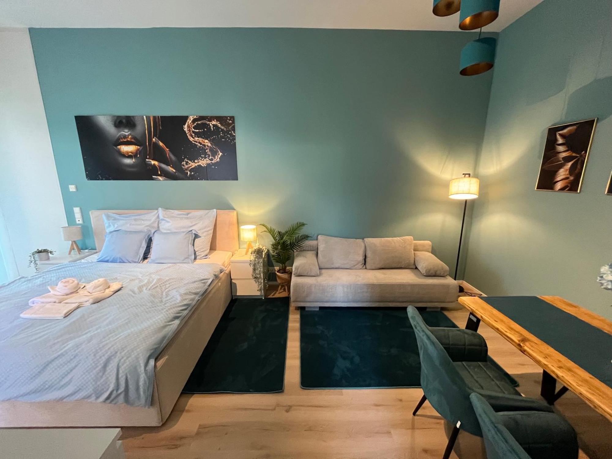 Whirlpool & Relax Suite Am Waldschloesschen Дрезден Екстериор снимка