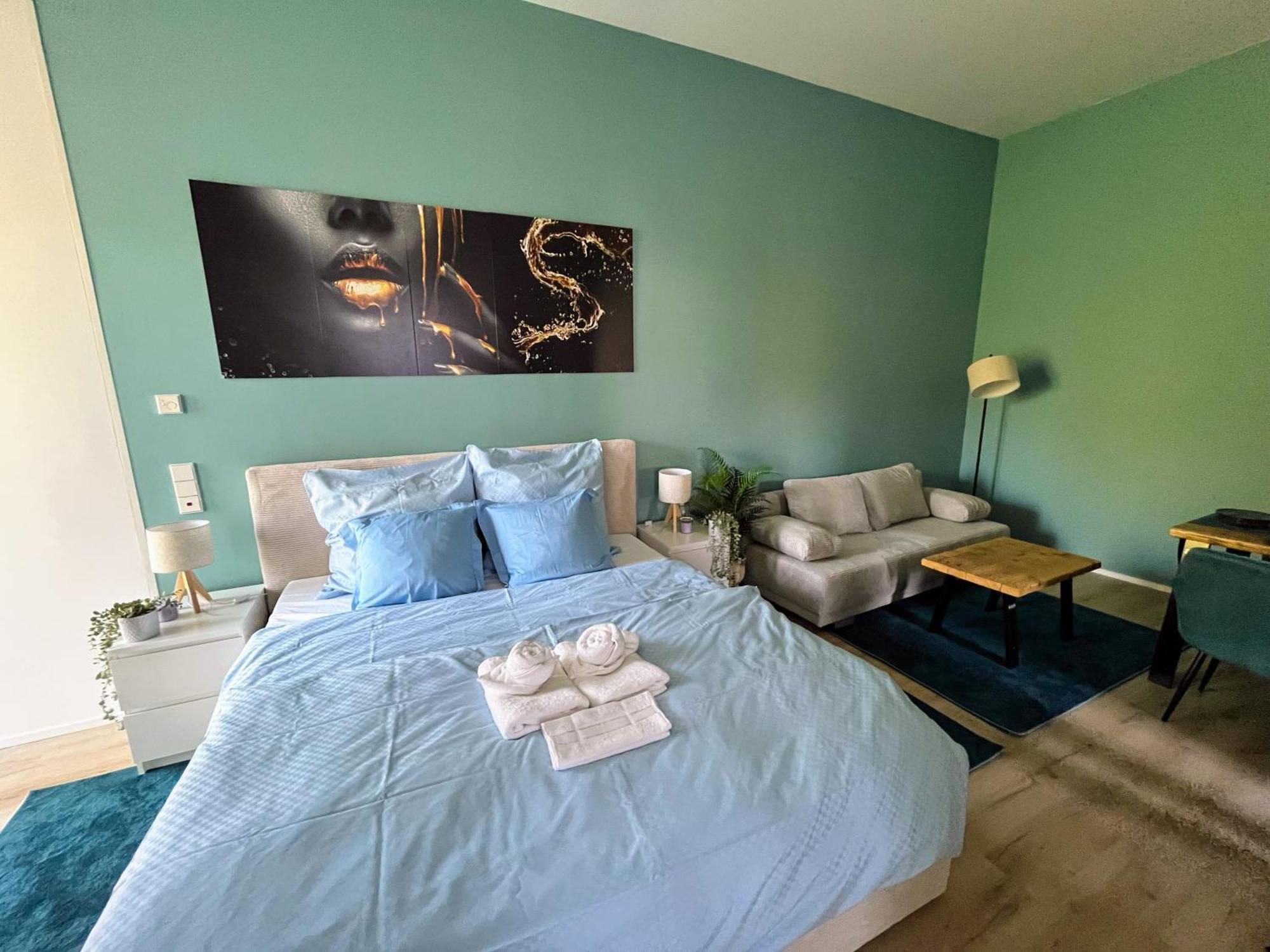 Whirlpool & Relax Suite Am Waldschloesschen Дрезден Екстериор снимка