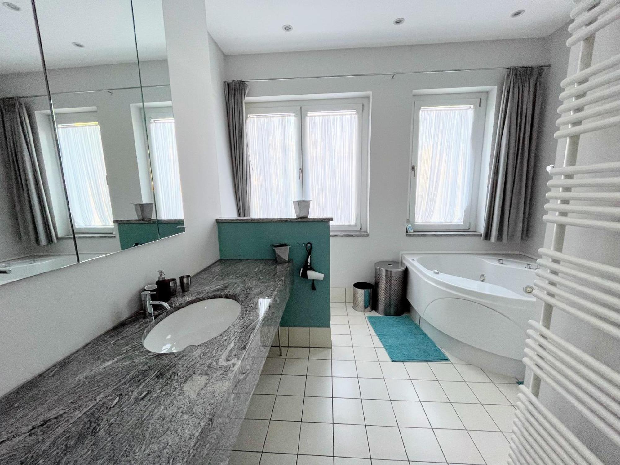 Whirlpool & Relax Suite Am Waldschloesschen Дрезден Екстериор снимка